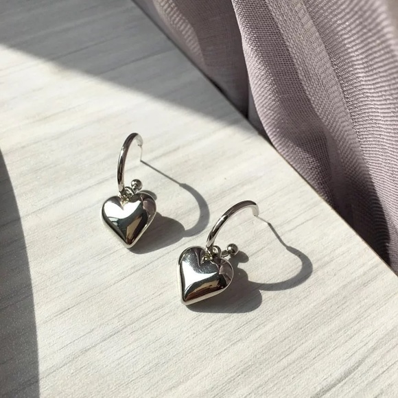Vintage Jewelry - Korean Retro Heart Shaped Hoop Earrings